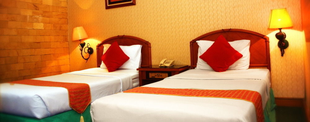 Cipta 2 Hotel Джакарта Екстериор снимка